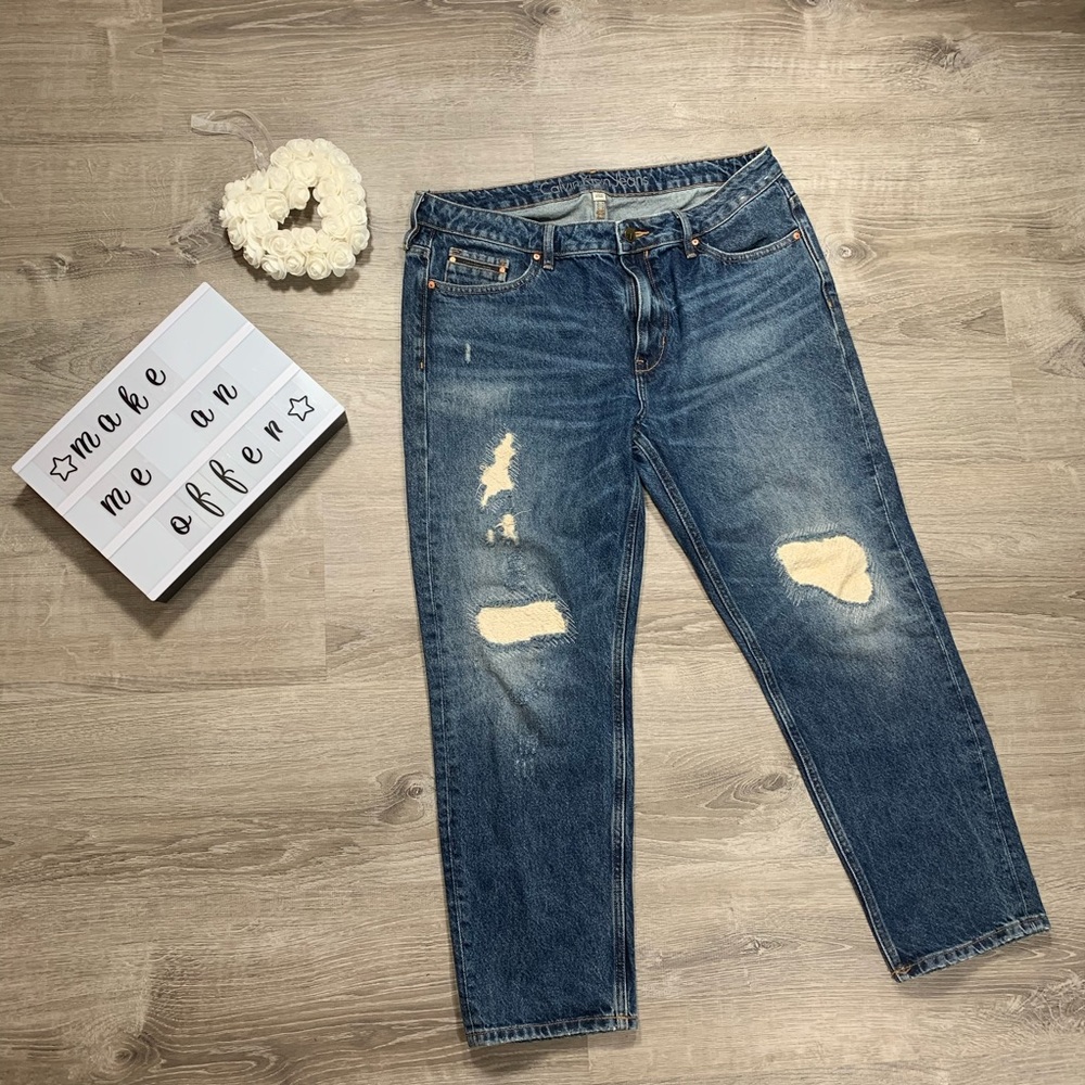 CK women’s blue jeans